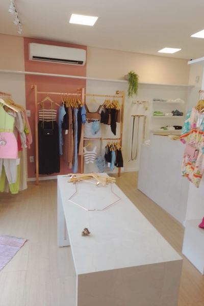Moveis planejados loja de roupa